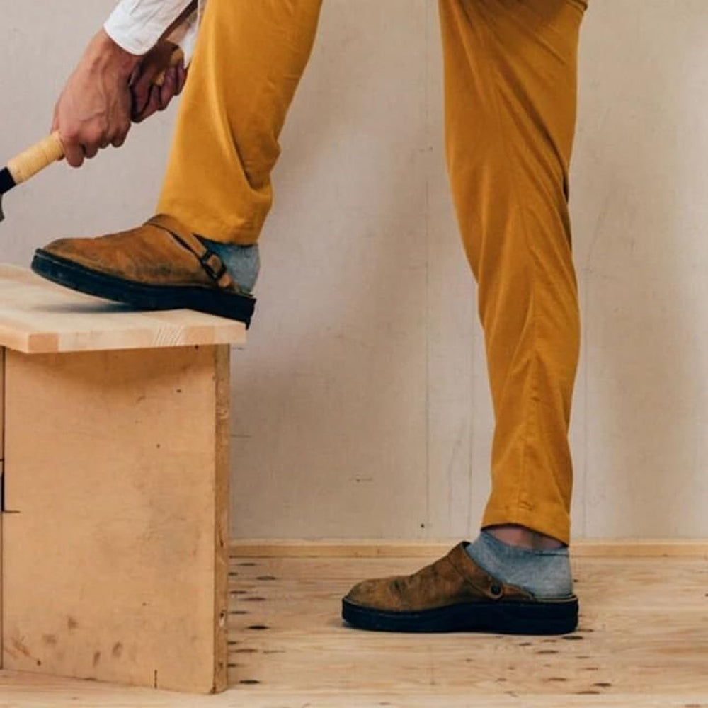 Finn | Men’s Rustic Slip-On Clogs